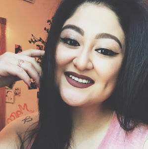 Meet your Posher, Brenda